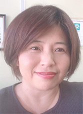 エクステンション委員長 L 春岡 亮子